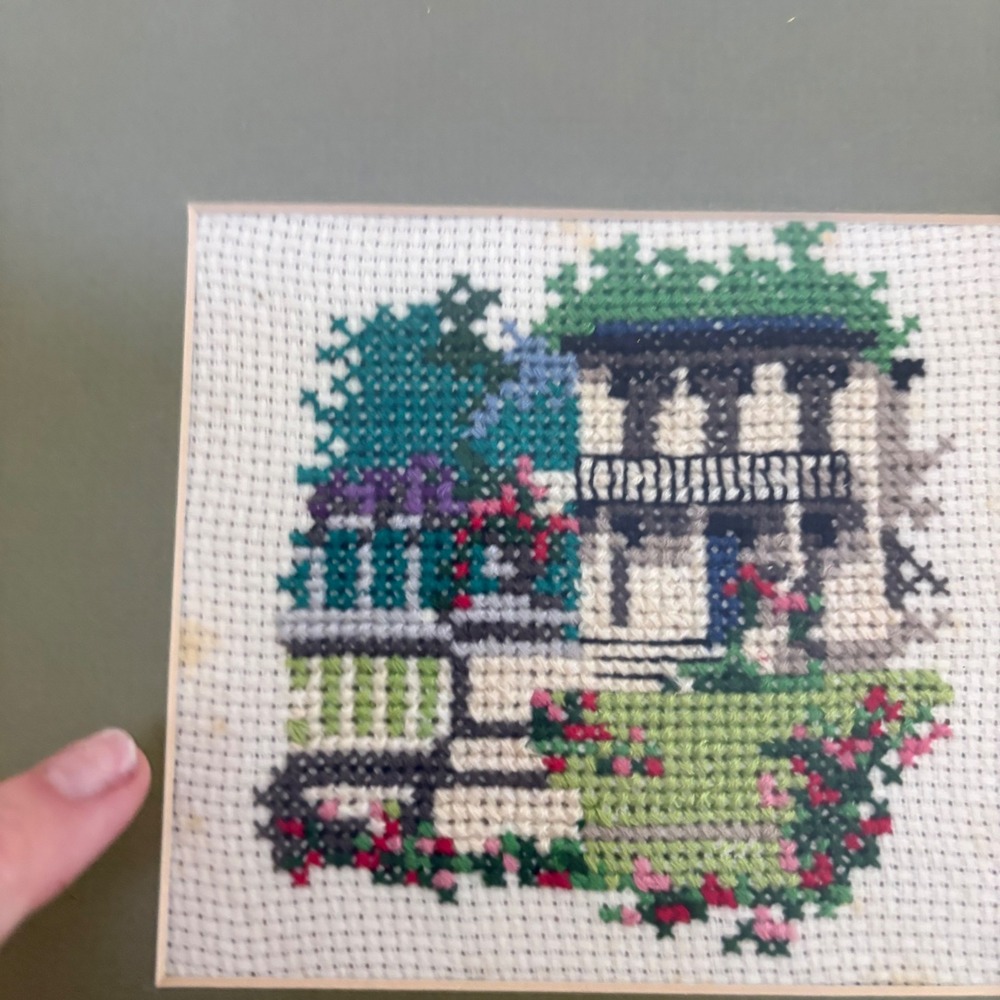 VTG Framed Cross Stitch House‎ Garden Needlepoint Folk Art Cottagecore 10x10 - Picture 4 of 9